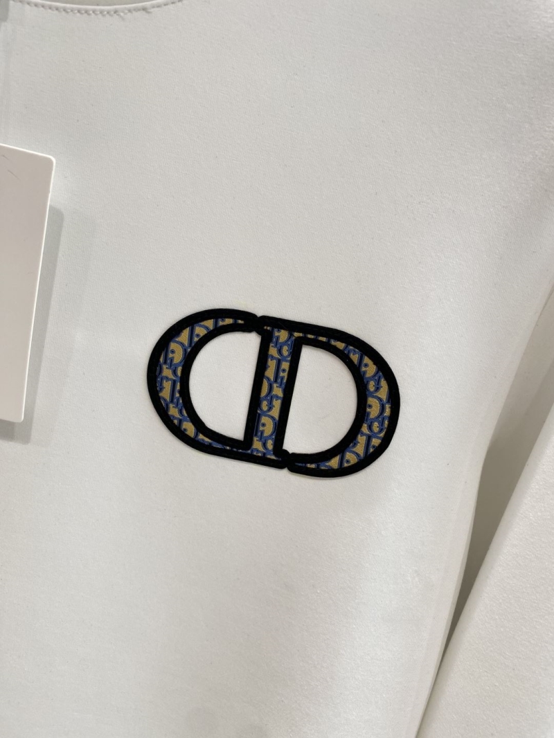 chr1st1an D10r t-shirts